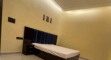 Hotel Infinite Inn Room Type - Bedroom 3 ( DELUXE ROOM)