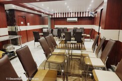 Hotel Saad 1 Min Walk From Park Circus, Kolkata