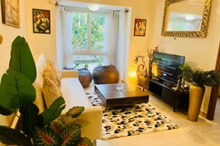 Shalom 1 Luxe1bhkApt/common pool /6minstoUddoBeach
