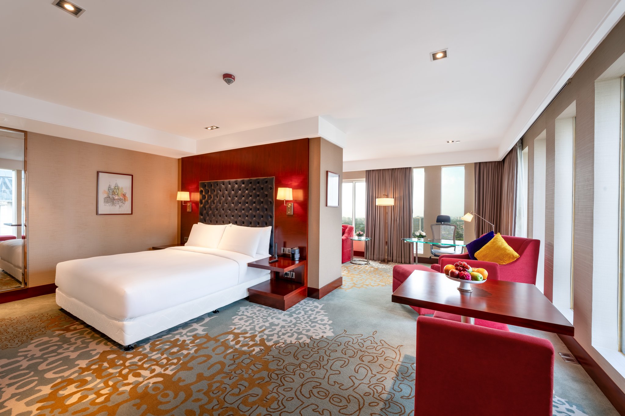 Holiday Inn DHAKA CITY CENTRE - Tap to explore photos