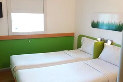 IBIS BUDGET MAKASSAR AIRPORT