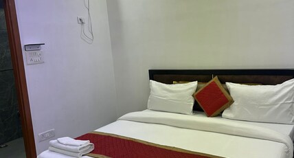 Hotel Star Marigold Room Type - Maharaja