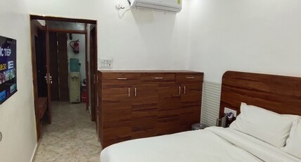 Lotustar Room Type - Luxury Room