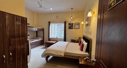 Rootz by NomadsHouse Room Type - Standard Room BH3