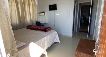 Parvata Droni Home Stay Room Type - Double Bed Room
