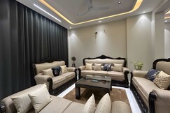 Luxury 7BHK Wedding Event, Family & Large Groups