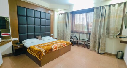 Hotel Ganges Rivera opposite Ganga Ghat Room Type - Executive Room