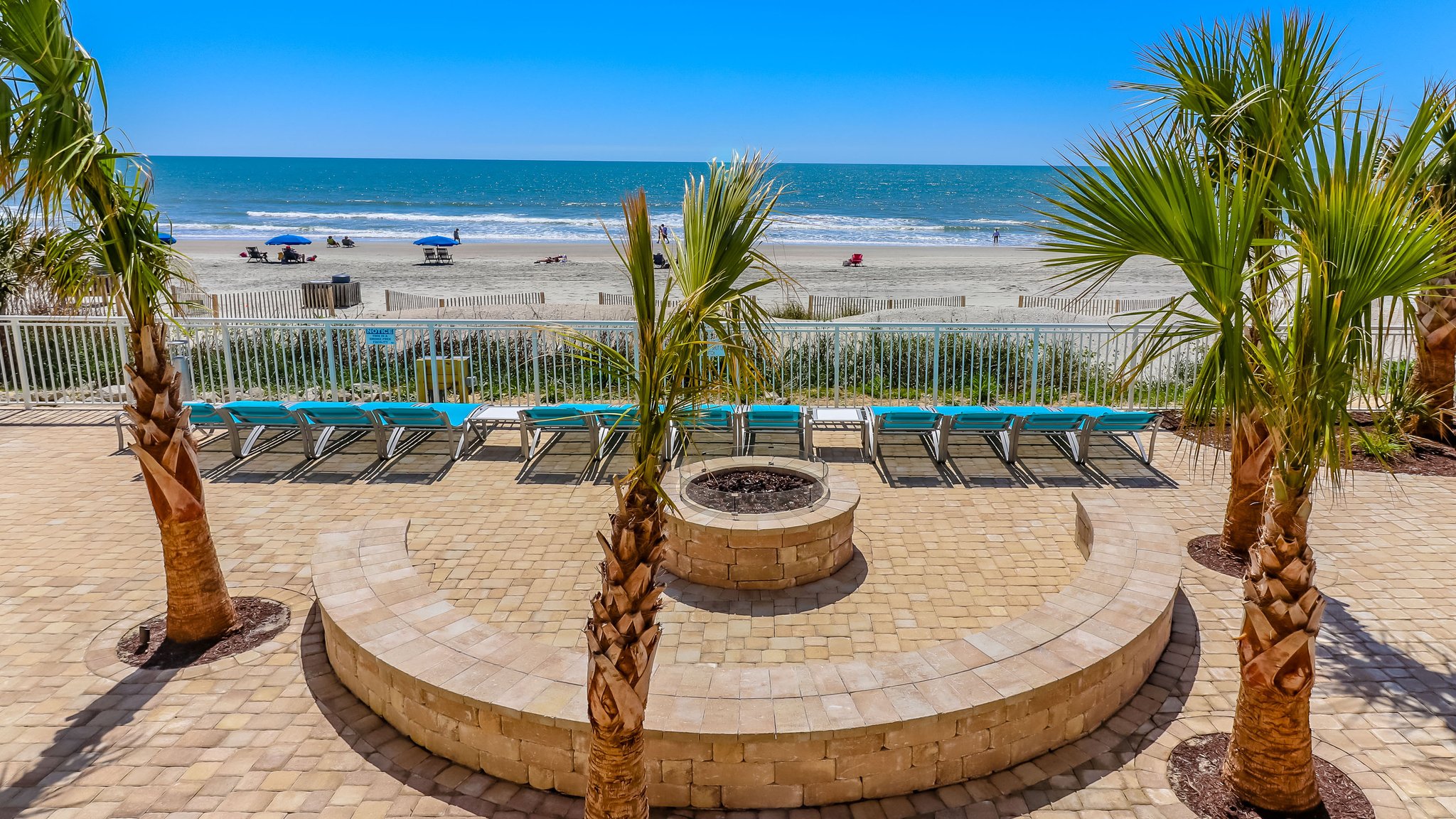 Holiday Inn Oceanfront at Surfside Beach - Tap to explore photos