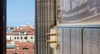 Hilton Molino Stucky Venice Room Type - MOLINO JUNIOR SUITE