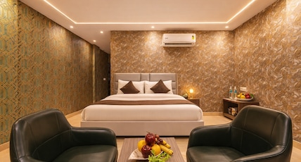 Accent Park (Opp. Barclays 62) Room Type - Super Deluxe Room with City View Accent Park (Opp. Barclays 62) Room Type - Super Deluxe Room with City View