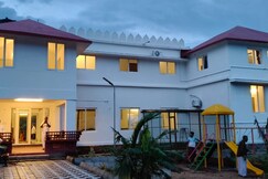 Cloud 7 Resorts