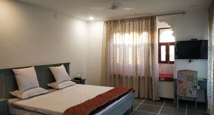 Hotel Mewari Villa Room Type - Lake View Villa Suite