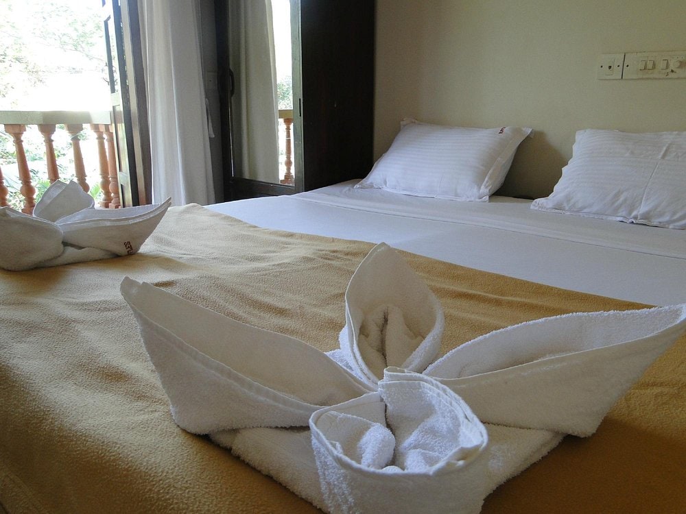 Ruffles Beach Resort - Tap to explore photos