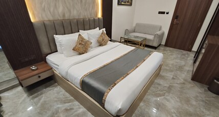 Light House Suites Room Type - Executive AC Room