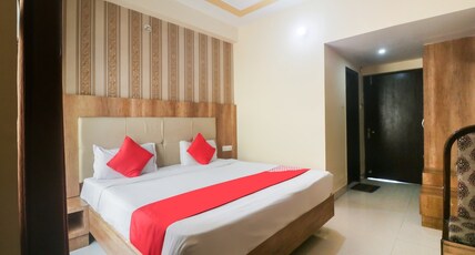 Hotel Shweta Residency Room Type - A C Deluxe