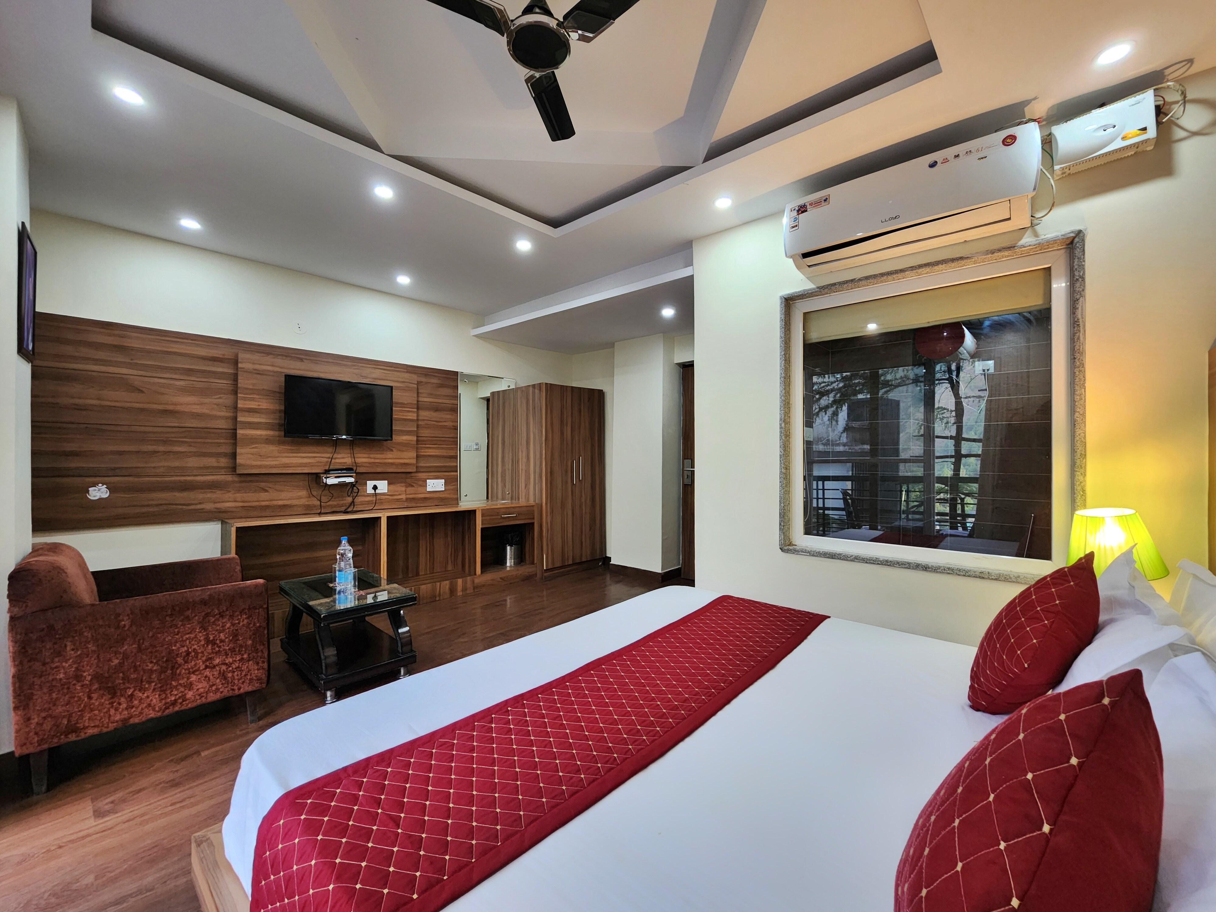 The Cedar Vatika Hotel & Restaurant - Tap to explore photos