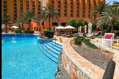 Sheraton Abu Dhabi Hotel & Resort