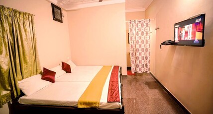 SURABHI  SUITES Room Type - Triple Non AC
