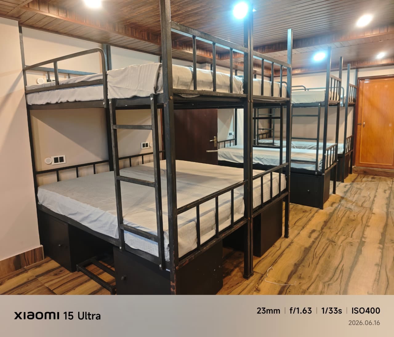 Offtracker bunks and stays - Tap to explore photos