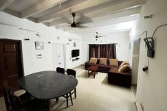 ALA3 - Spacious 1BHK at Alandur - Airport 15 mins