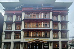 Hotel Tibet