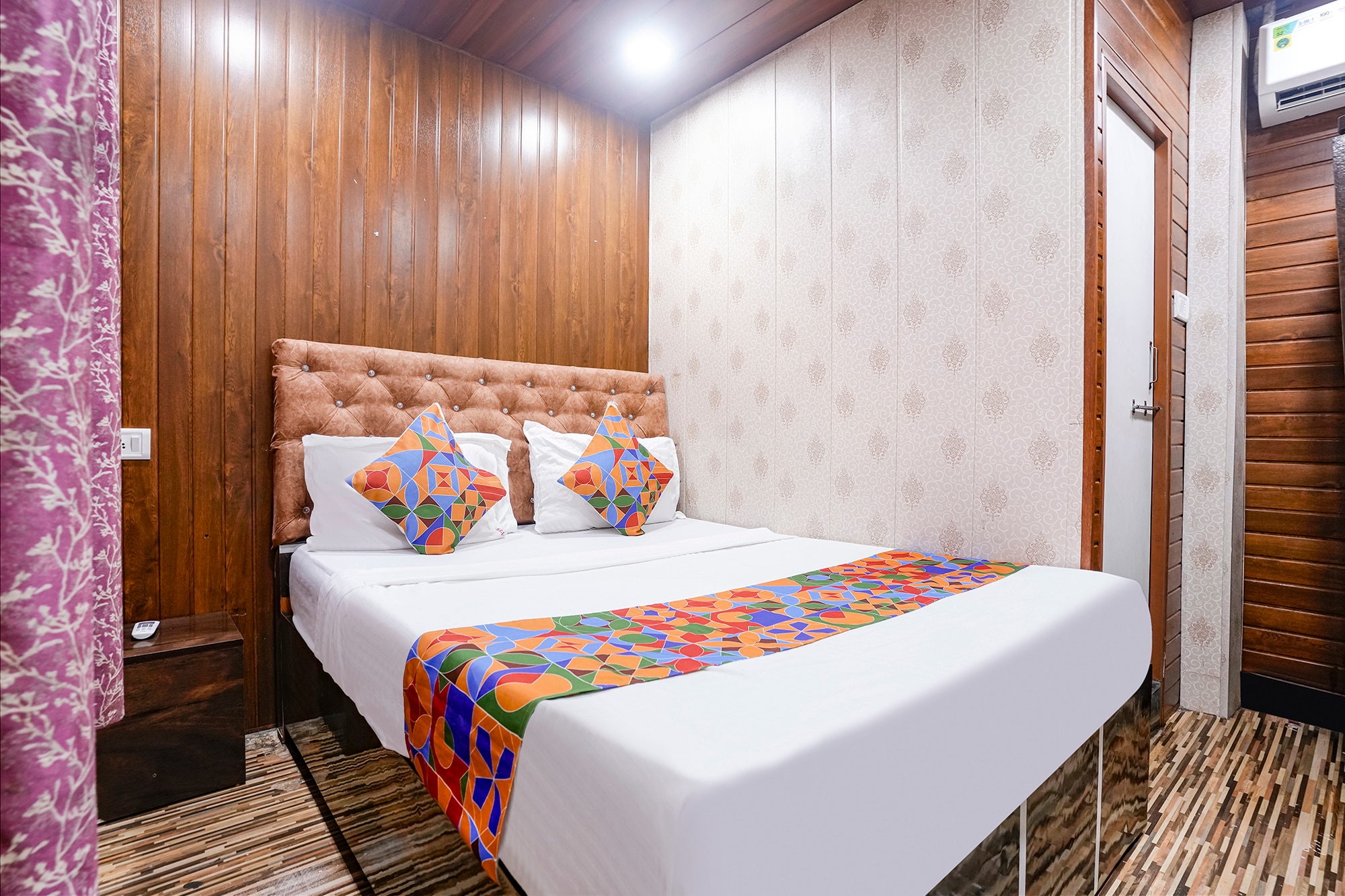 Via Shiv Vandana Inn - Tap to explore photos