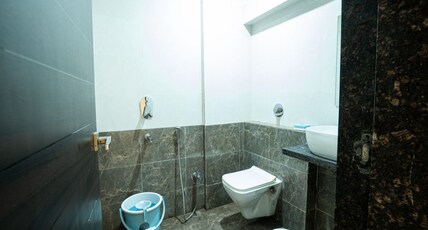 Hotel Chhattisgarh Palace Room Type - Super Deluxe AC Room
