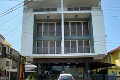 KAMAT'S HILLTOP LEISURE