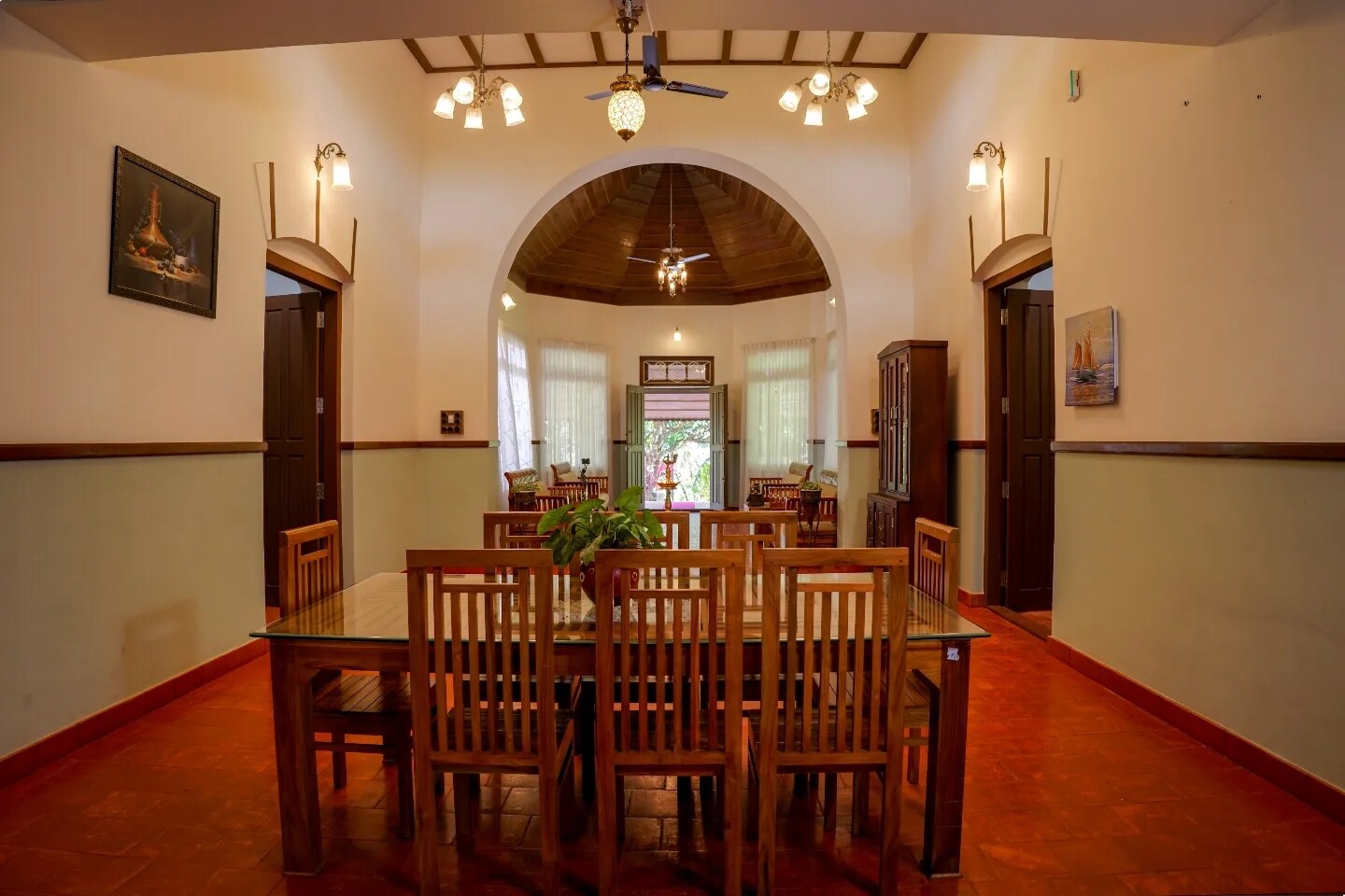 Nellari Heritage Bungalow Thechi - Tap to explore photos