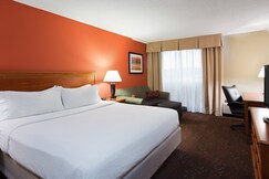 Holiday Inn Cincinnati-Riverfront, an IHG Hotel