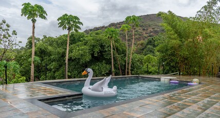 2BHK Pool Villa near Trimbakeshwar Temple Room Type - 2BHK Pool Villa near Trimbakeshwar Temple