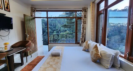 Solitude Inn by Epic Hospitality Room Type - Super Deluxe | Balcony & Valley View