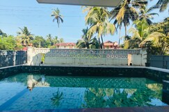 1BHK flat near beach   Couple bathtub  Pvt terrace