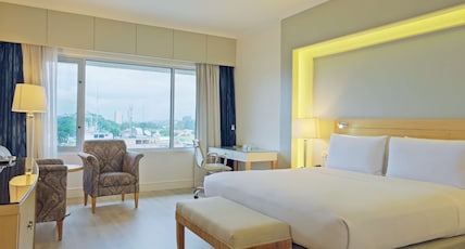 Hilton Colon Guayaquil Hotel Room Type - 1 KING BED