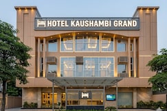 Hotel Kaushambi Grand Near Kaushambi Metro Station