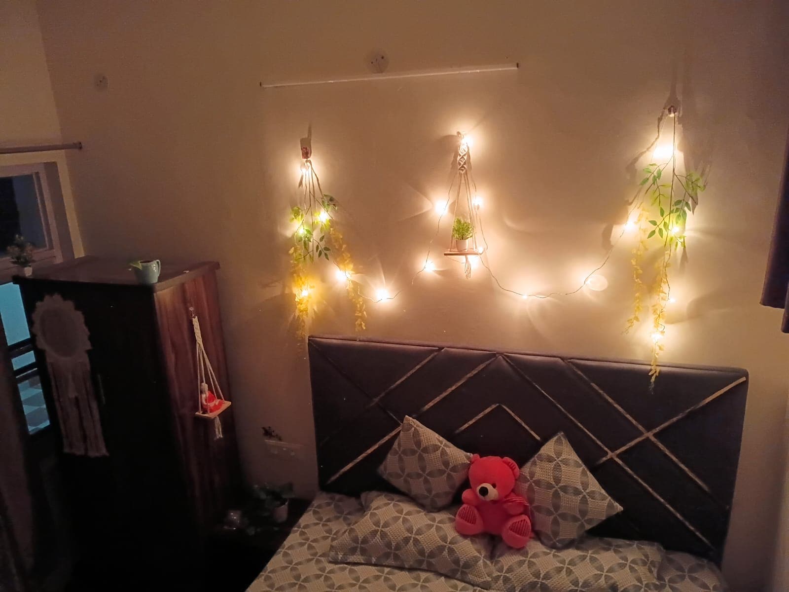 Navalya Homestay - Tap to explore photos