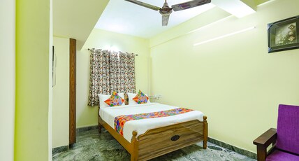 FabHotel Srinivasa Residency Sithalapakkam Room Type - Deluxe Room