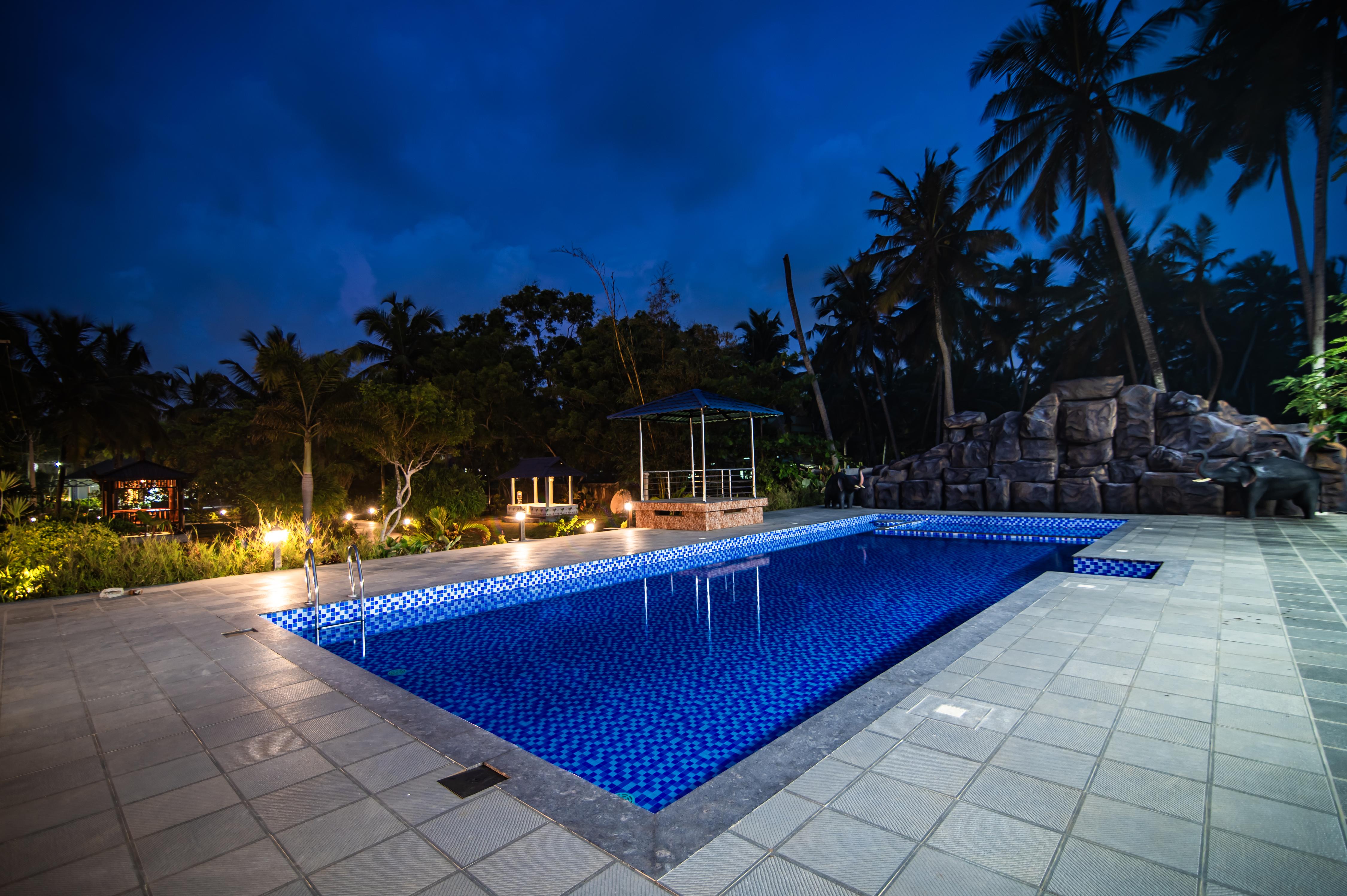 CLIFINN WELLNESS BEACH RESORT - Tap to explore photos