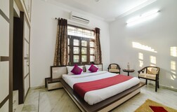 The Royal comfy Deluxe Rooms