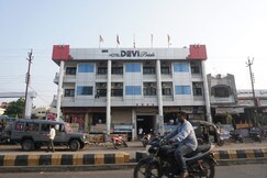 OYO 48939 Hotel Devi Pride
