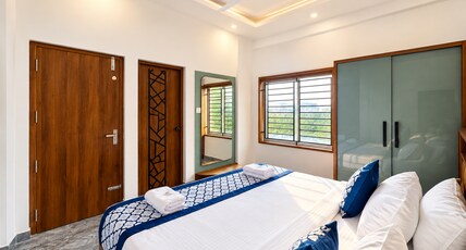 Pullat Suites Room Type - A/C QUEEN SUITES