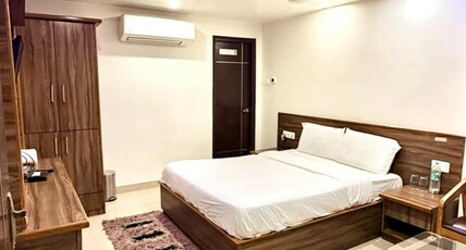 HOTEL CELEBRATION Room Type - DELUXE