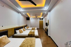 Hotel Advika