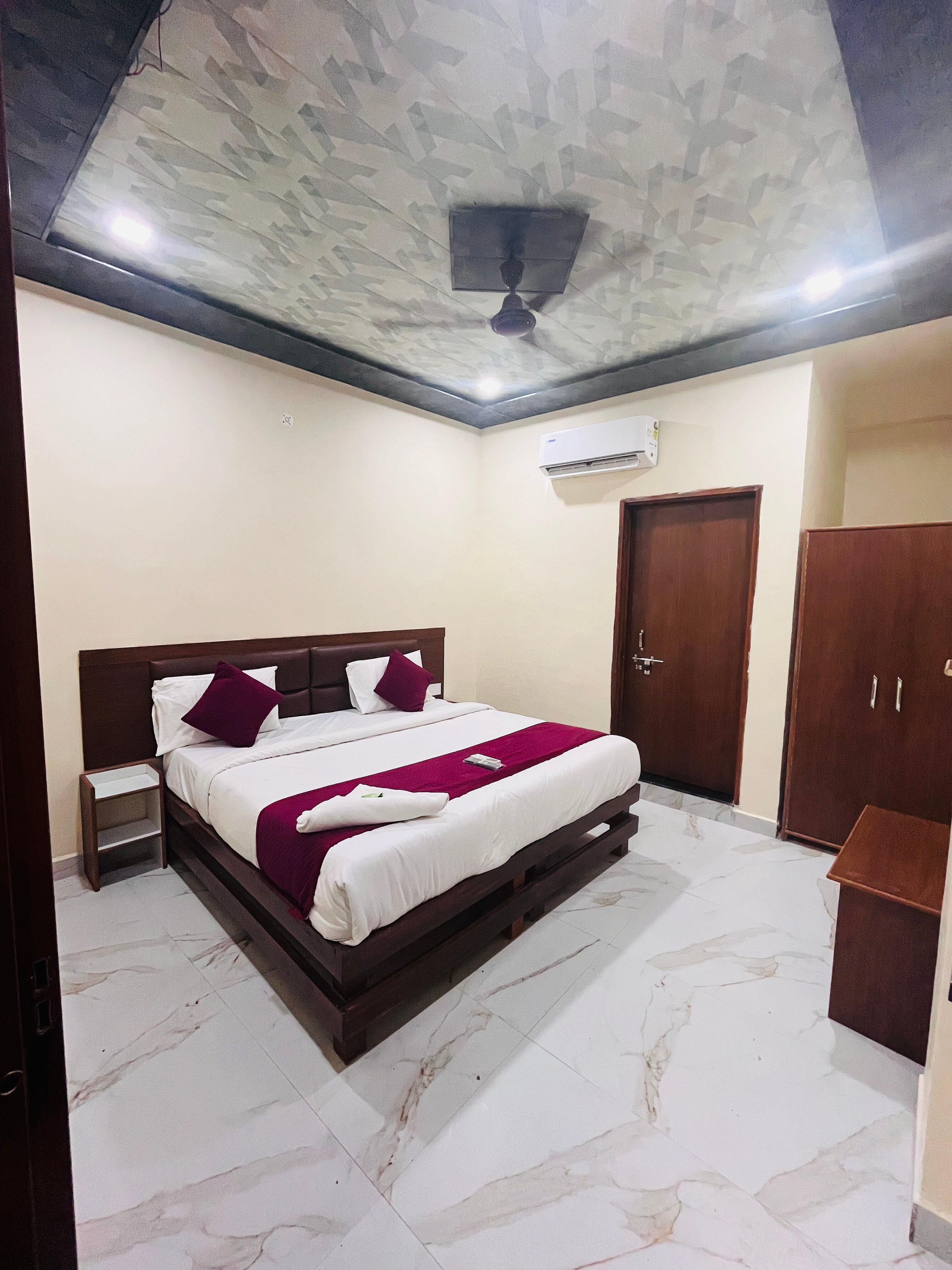 Shaurya Group Hotels Fox Valley Hotel - Tap to explore photos