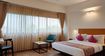 Kanak Beacon Hotel - Ashram Road, Ahmedabad Room Type - Deluxe Room