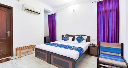Hotel Gitanjali Luxury Suites Room Type - Deluxe Luxury Room