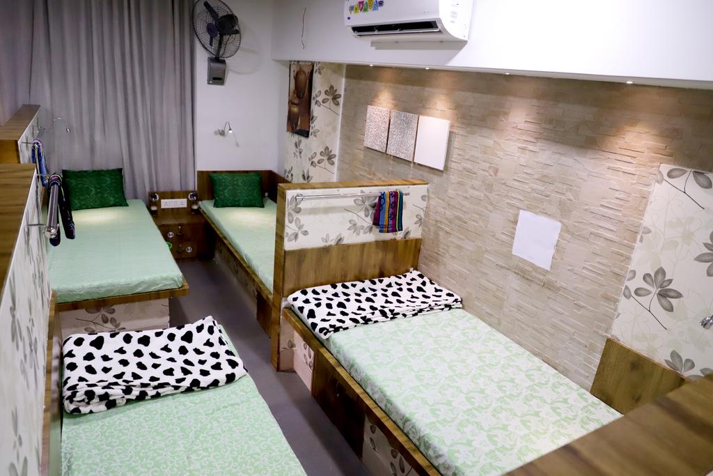 Guru Guest House - Tap to explore photos