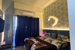 StayEase Free Netflix n Chill