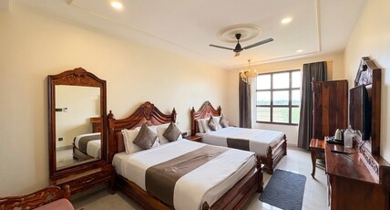 Hotel Shringar Mahal near Chaar Dham Vrindavan Room Type - 2 Double Bed Family Suite with City View Hotel Shringar Mahal near Chaar Dham Vrindavan Room Type - 2 Double Bed Family Suite with City View