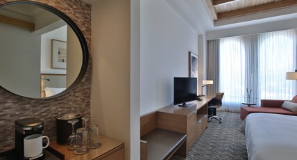 InterContinental Hotels TEGUCIGALPA AT MULTIPLAZA MALL Room Type - 1 King Classic Club Floor Lounge Access